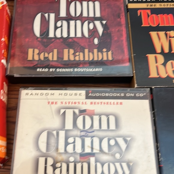 Tom Clancy - Picture 2 of 3